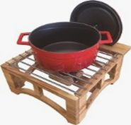Single Wooden Chafer Chafing Dish.  40x33cm. with stainless steel grating. Coated with varnish.                                (This product don't include burner).